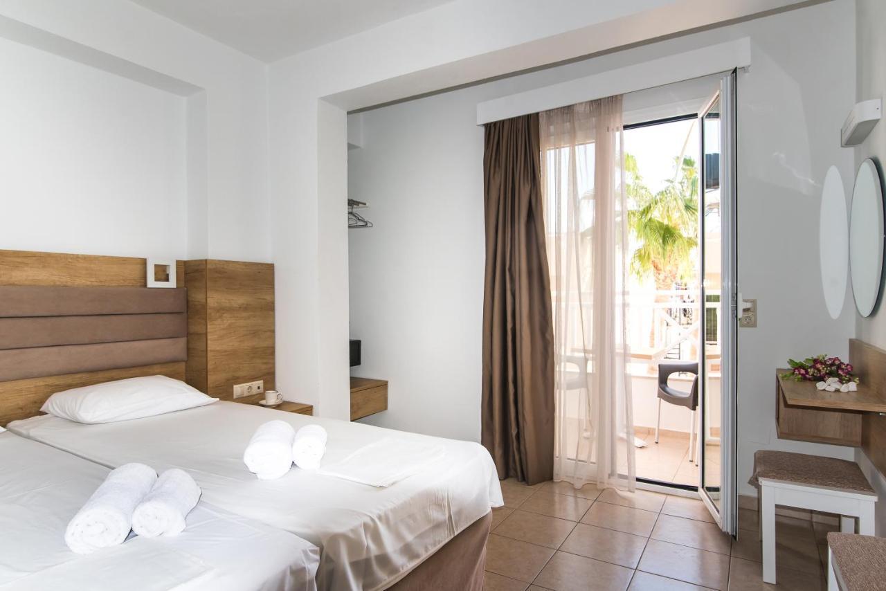 Vagelis Apartments Malia Exterior photo